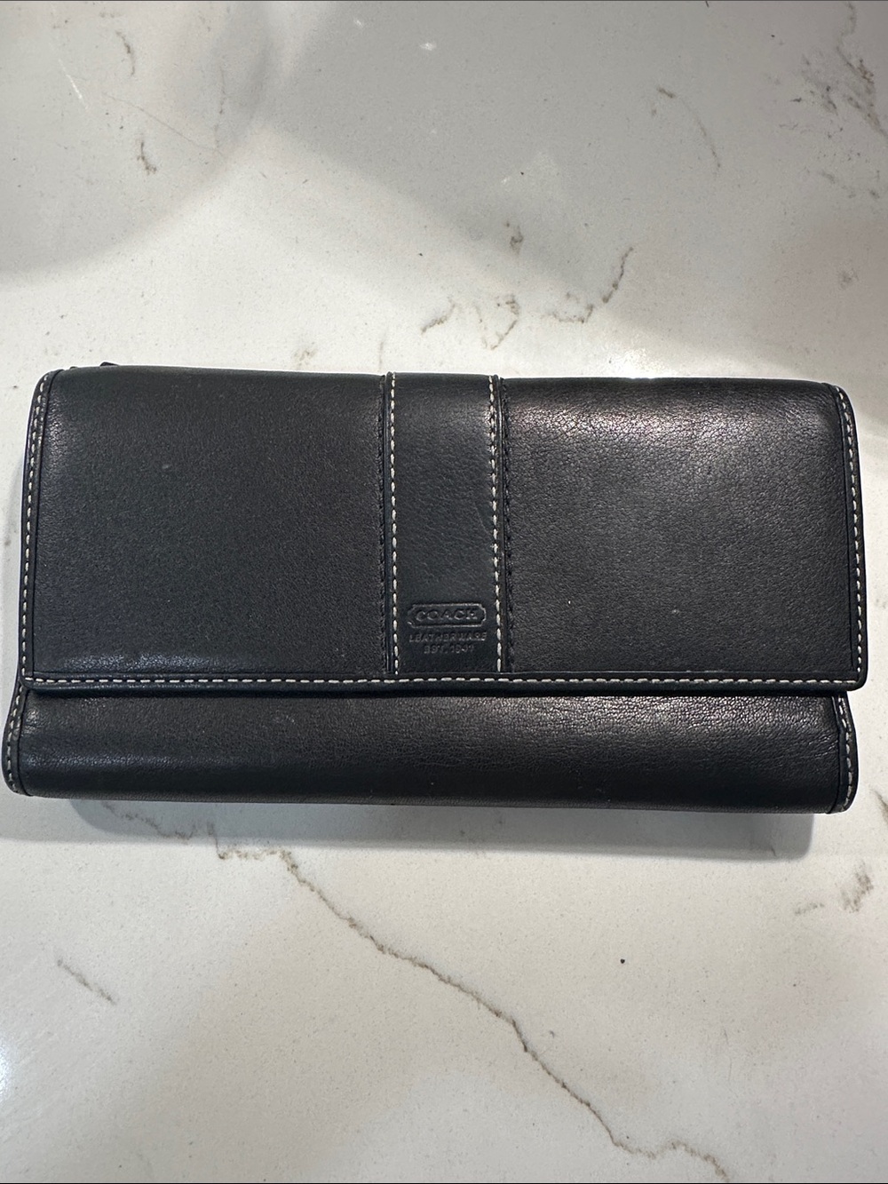 Coach Black Leather Trifold Wallet with Contrast Stitching
